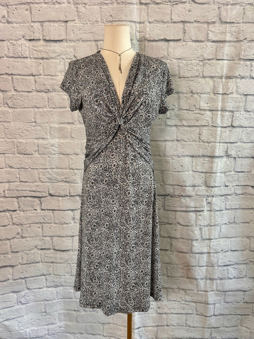 connected apparel Black White Dress Midi Floral V Neck Twist-Front Day to Night - Picture 8 of 15